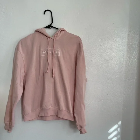 H&M NO BAD VIBES  Hoodie - Picture 2 of 6